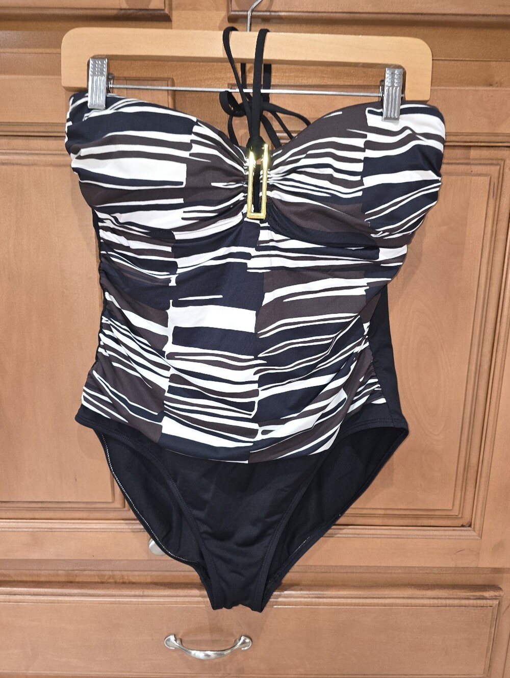 La Blanca Black & White Striped One-Piece Swimsuit with Gold Accent Size 14